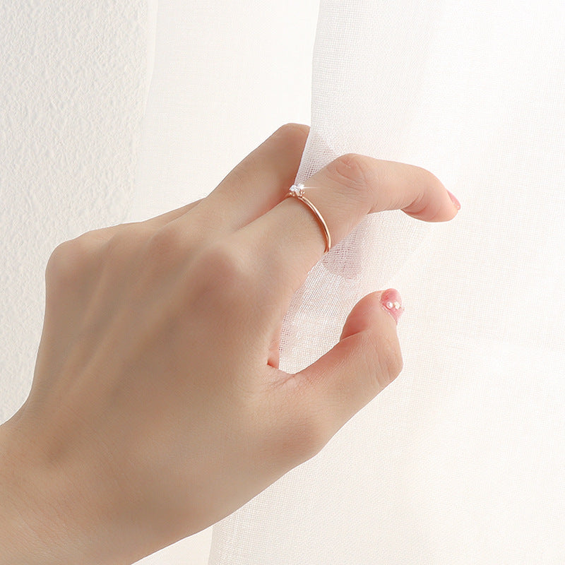 VICTORINE – Simple Elegance Ring