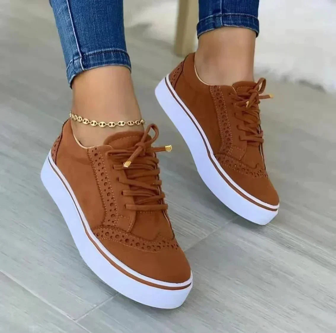 Emma - Fashionable Orthopedic Sneakers