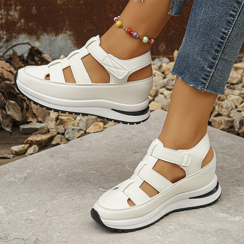 Nahal Closed Toe Sandal Sneakers