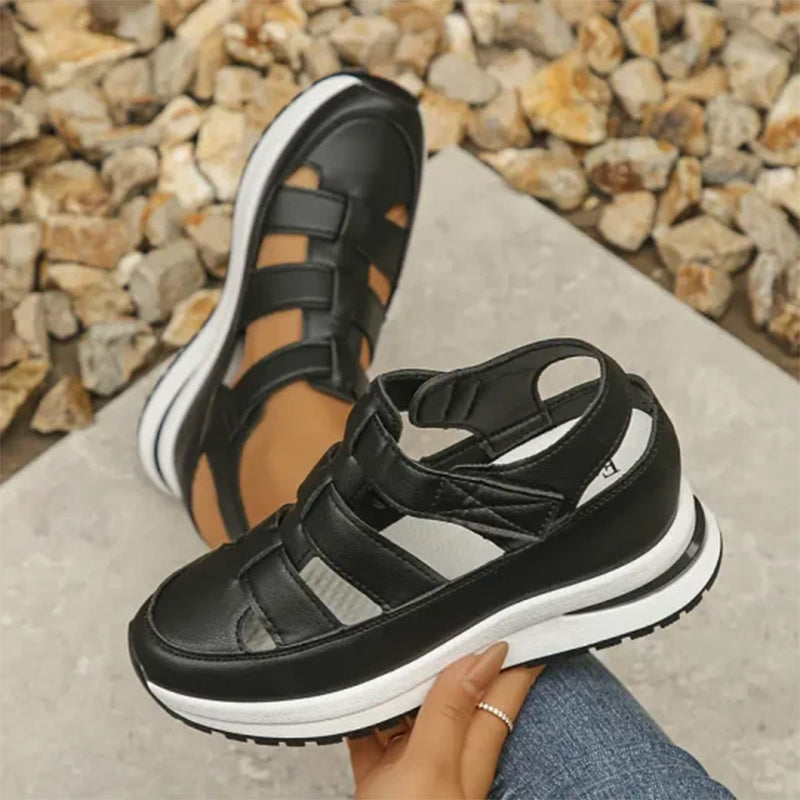 Nahal Closed Toe Sandal Sneakers